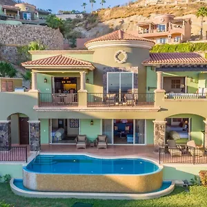 Pueblo Bonito Montecristo Luxury Resort